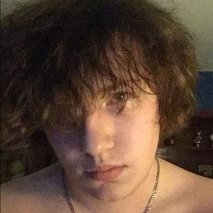 Meet your Posher, Logan